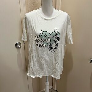 F21 ‘dump him’ graphic tee